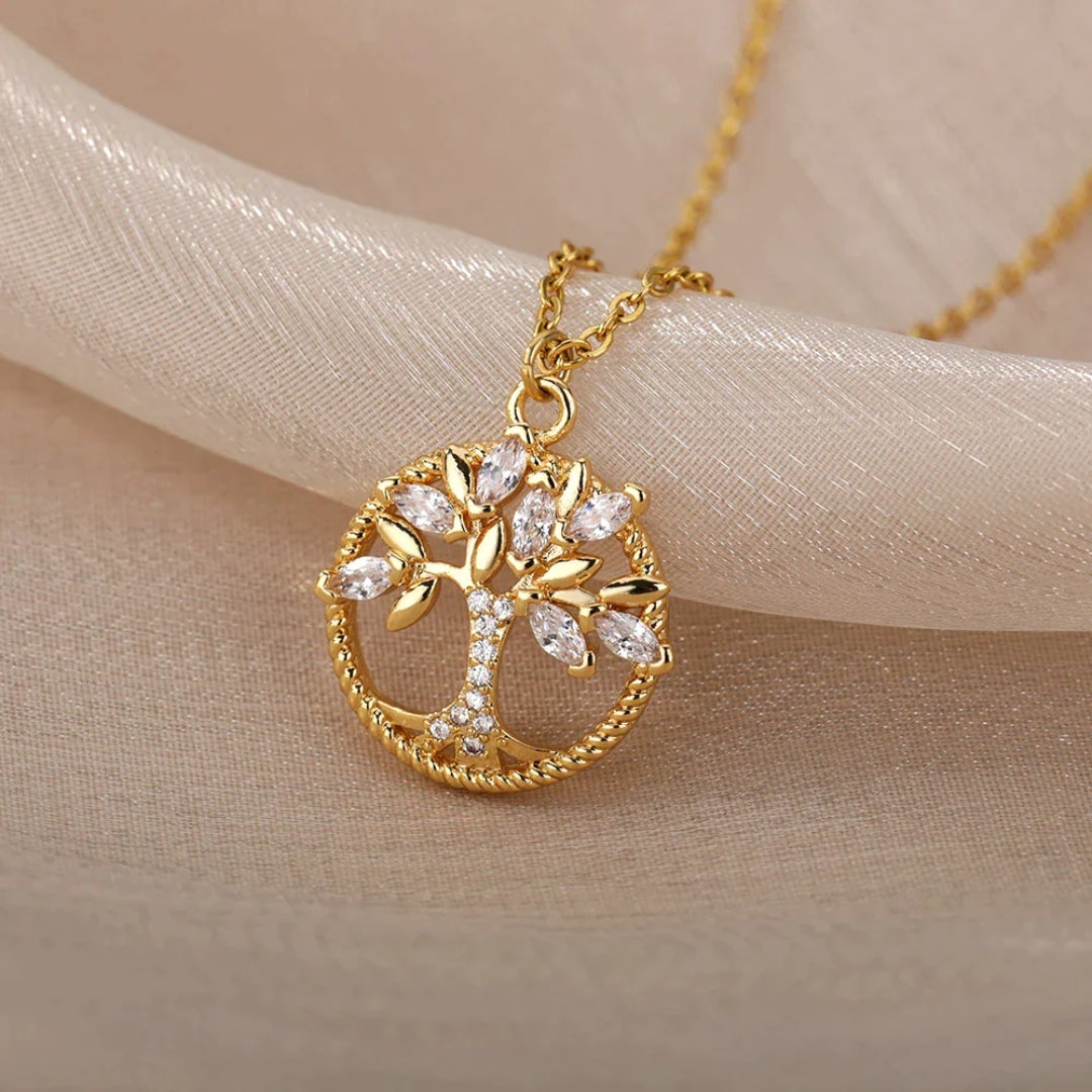 ISOLINA | Collana con Pendente Albero della Vita in Oro e Cristalli