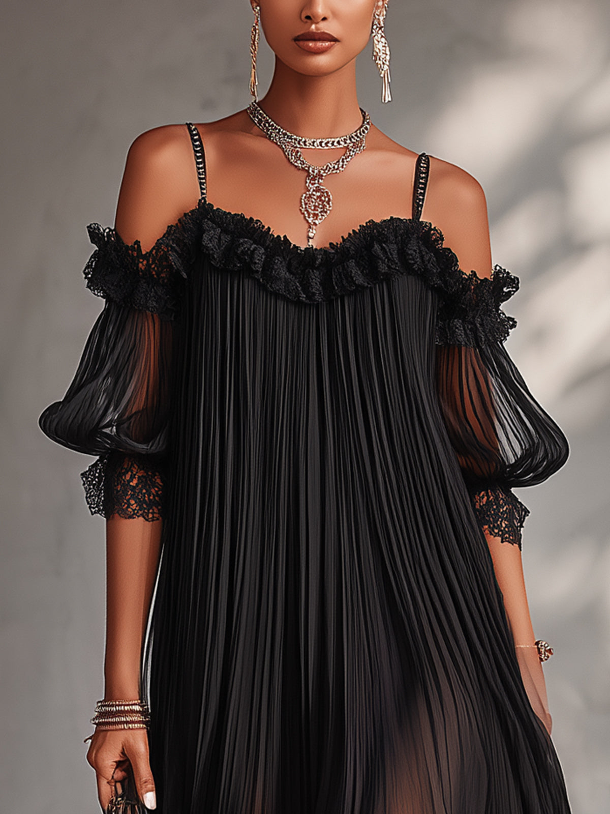 NICOLETTA™ | Miniabito nero in mussola con pizzo