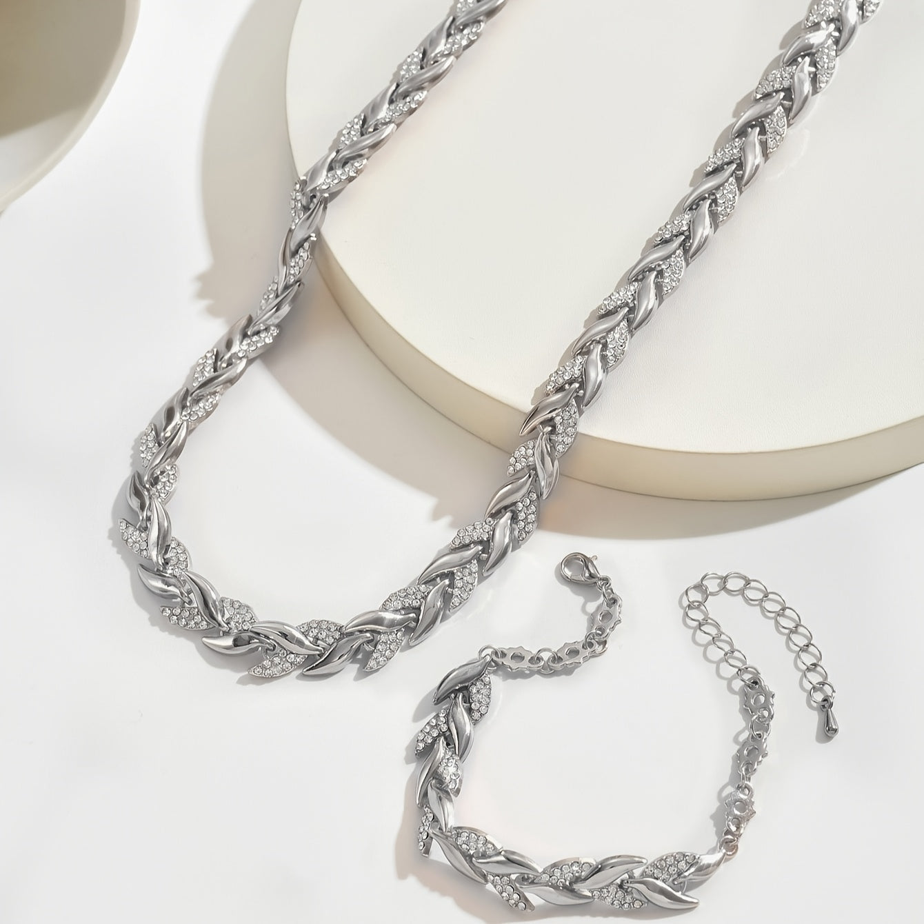 Nives | Set di gioielli a spiga con cristalli