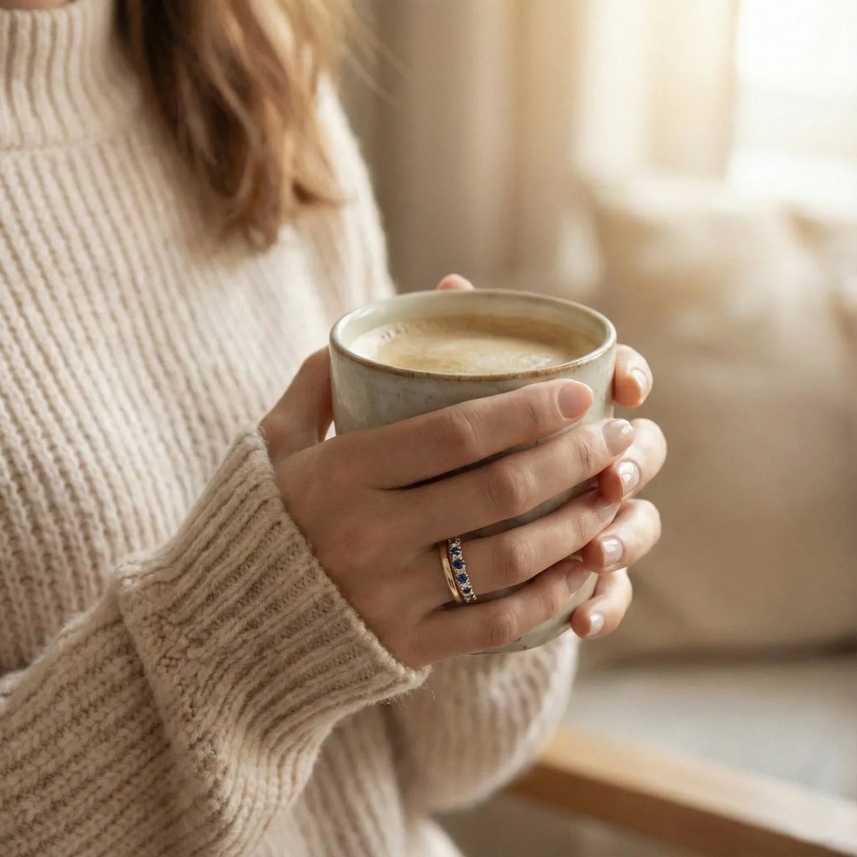EVELINA | Anello Dorato con Cristalli