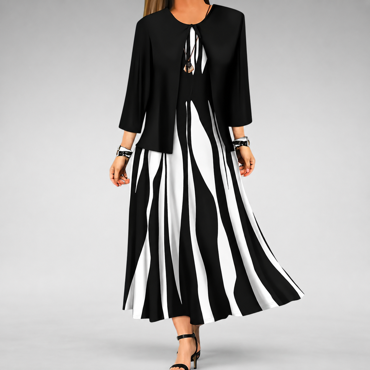 Valeria™ Completo Due Pezzi Elegante