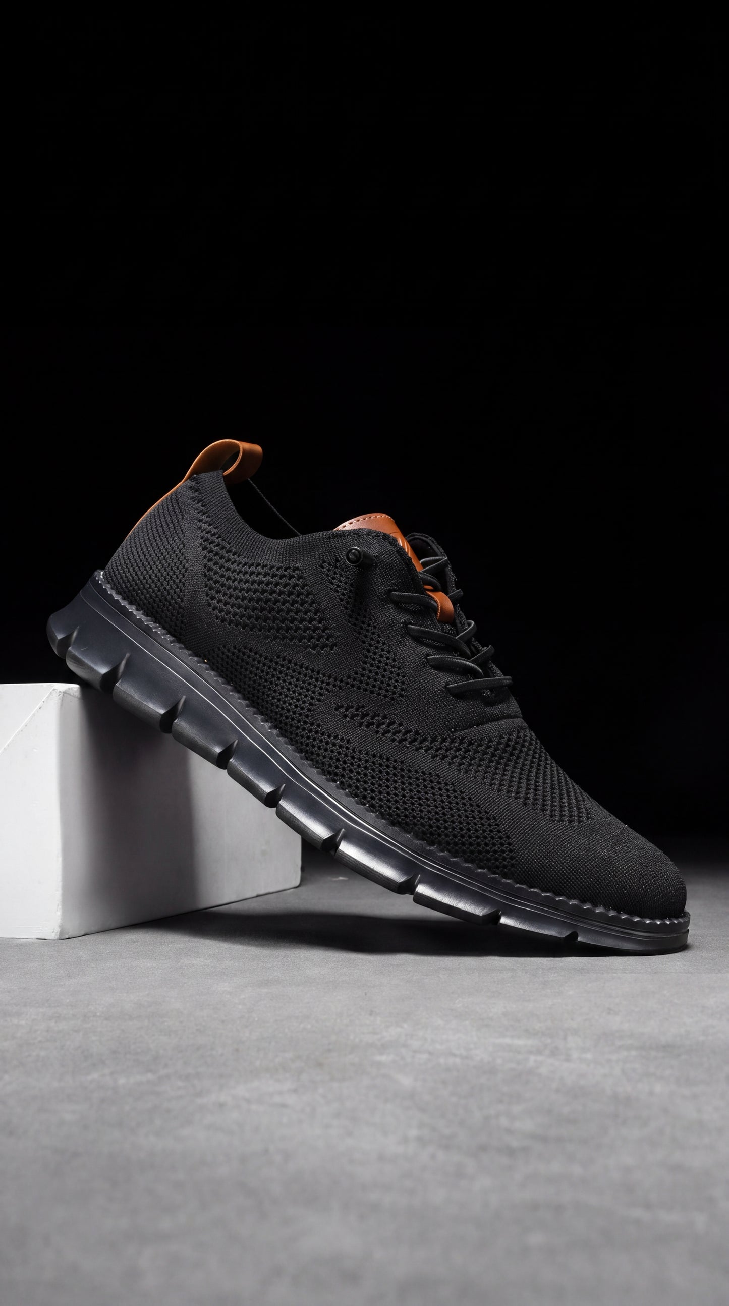 ULTRACOMFORT™ SHOES | Black