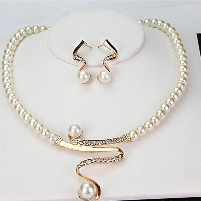 CLARETTA | Set Collana e Orecchini con Perle Naturali