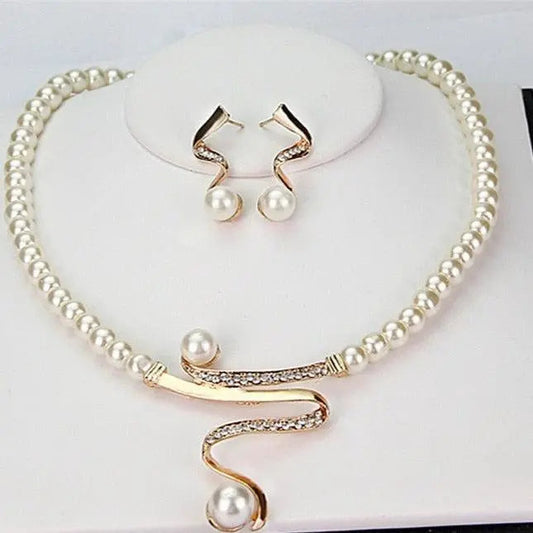 CLARETTA | Set Collana e Orecchini con Perle Naturali