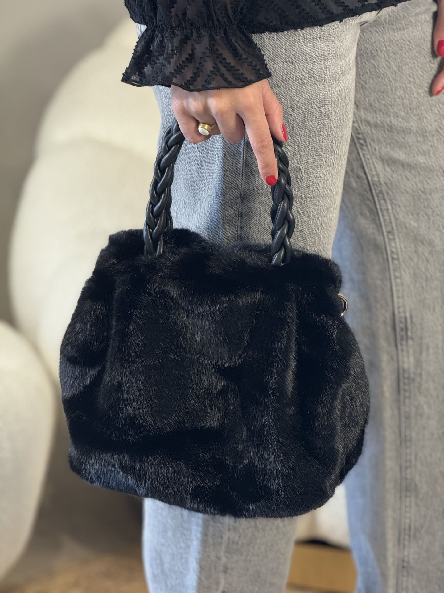 BORSA ALBA