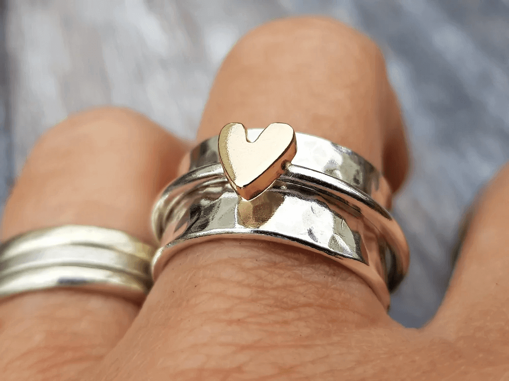Cornelia | Anello in Argento con Cuore Dorato