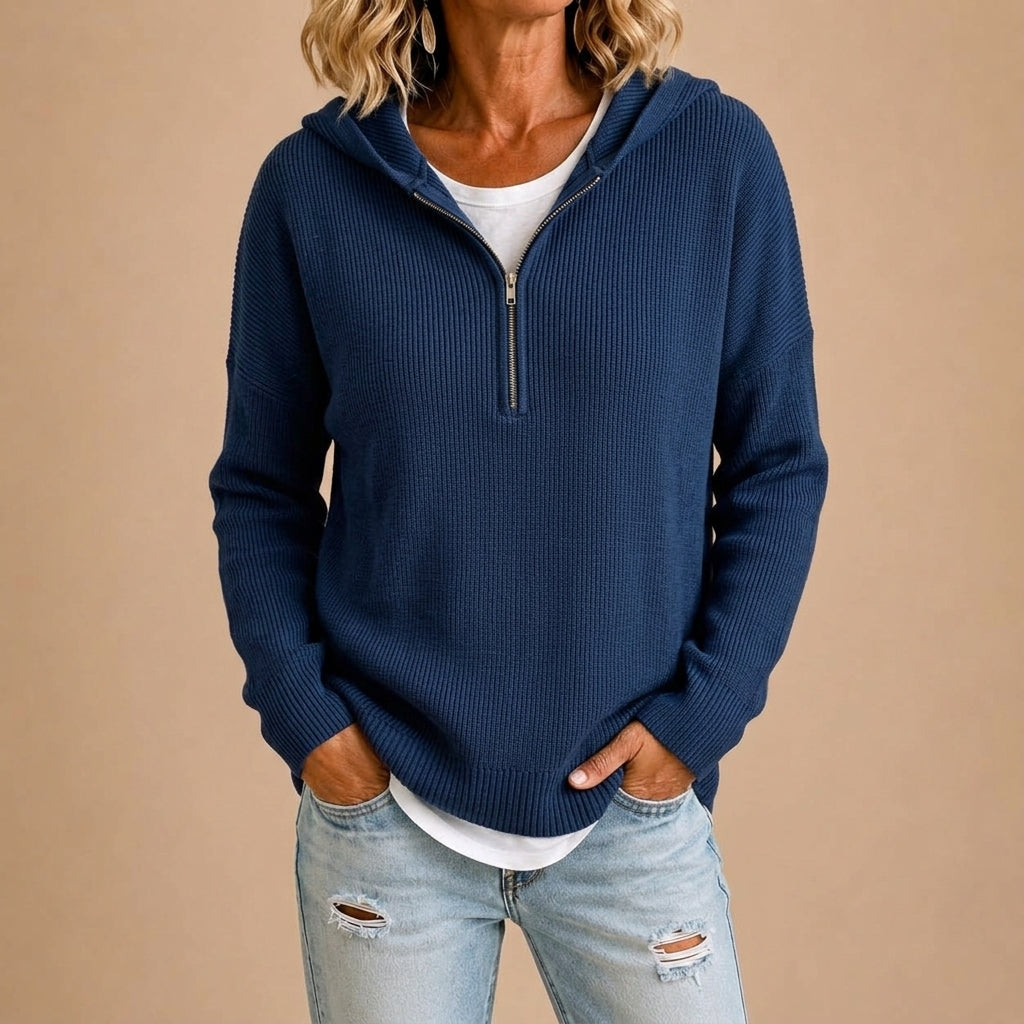VALERIA | Poncho in Maglia con Cappuccio e Zip