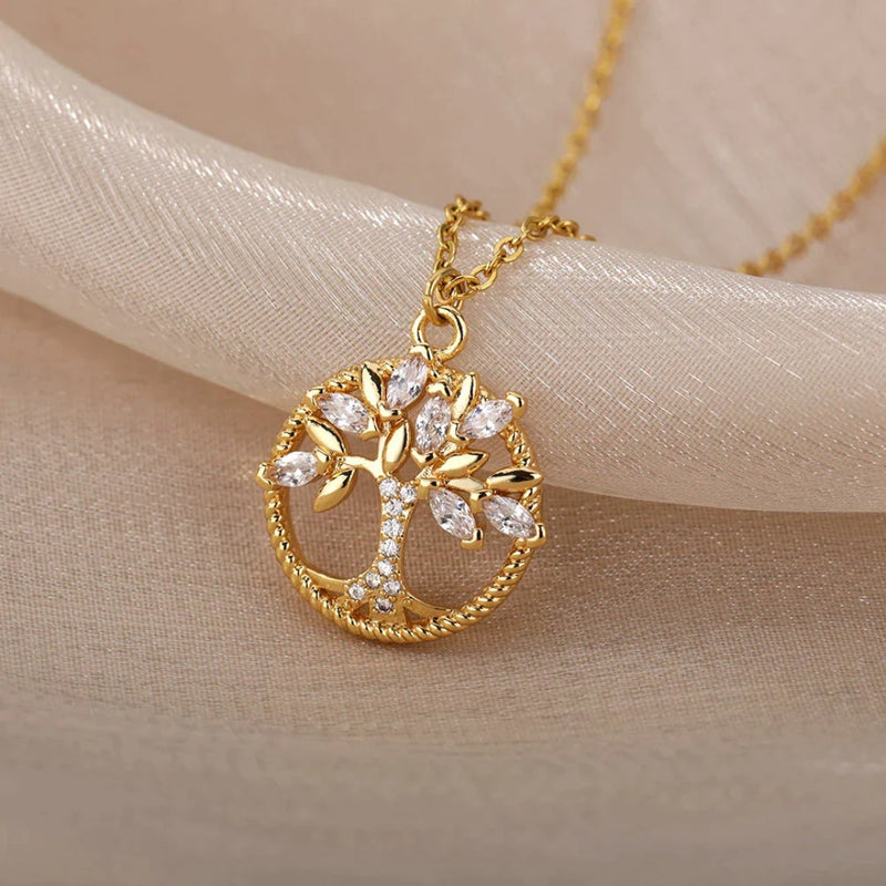 ISOLINA | Collana con Pendente Albero della Vita in Oro e Cristalli