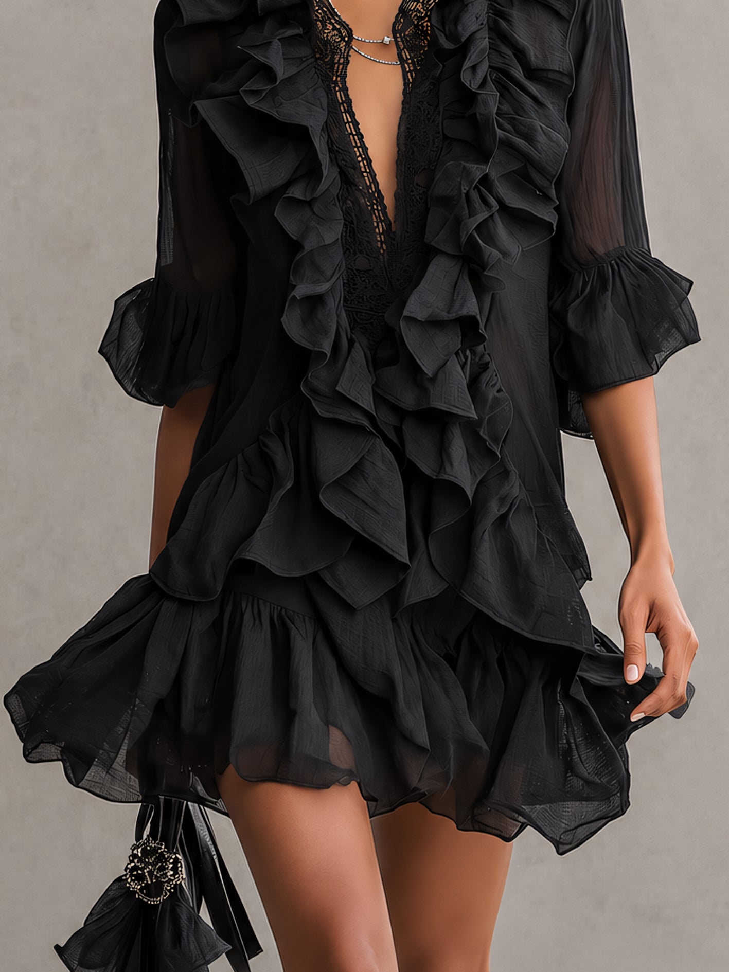 ROBERTA™ | Abito Mini Nero in Mussola con Volant
