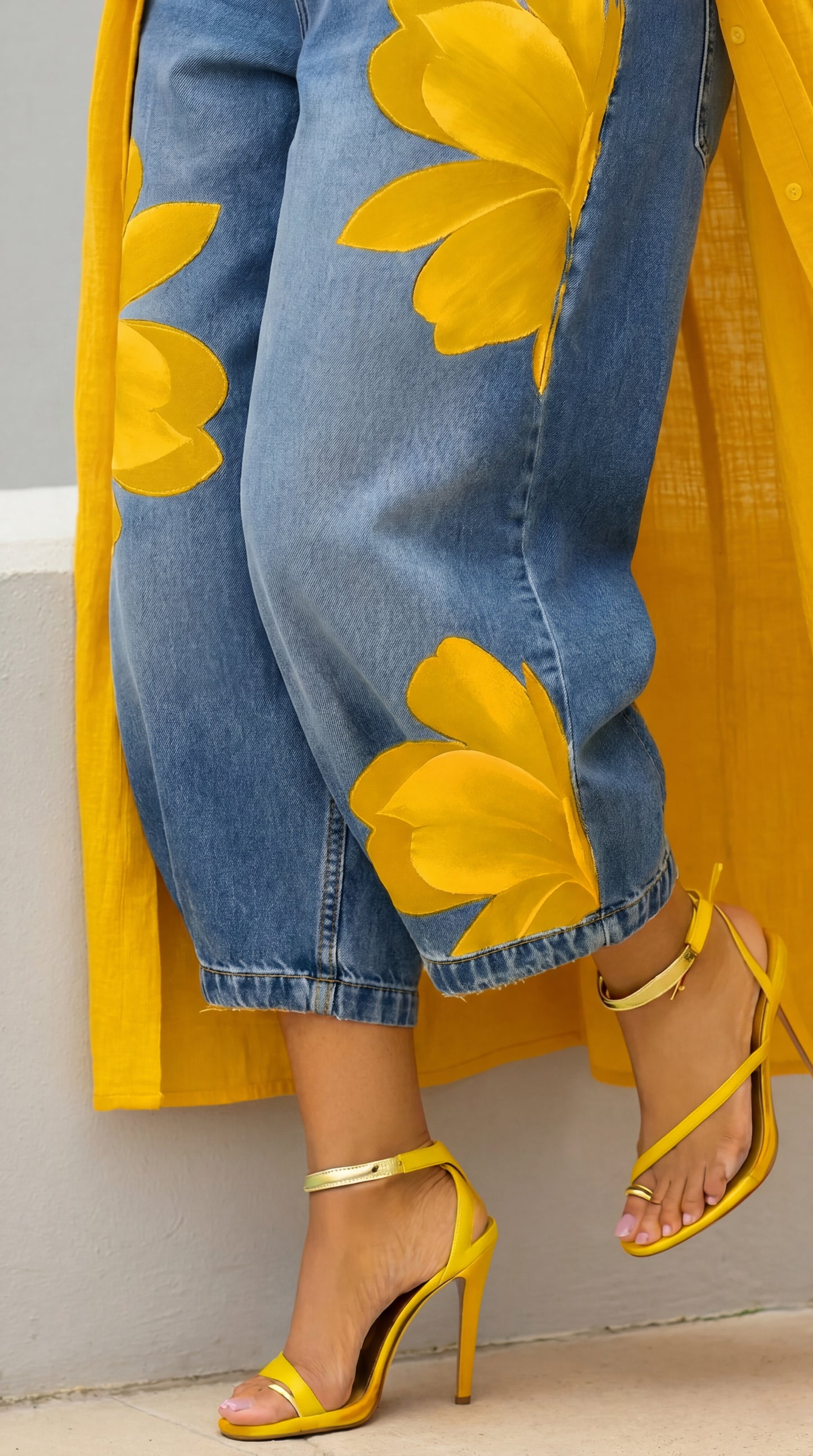 FIRENZE™ | Wide Jeans + FREE Shirt