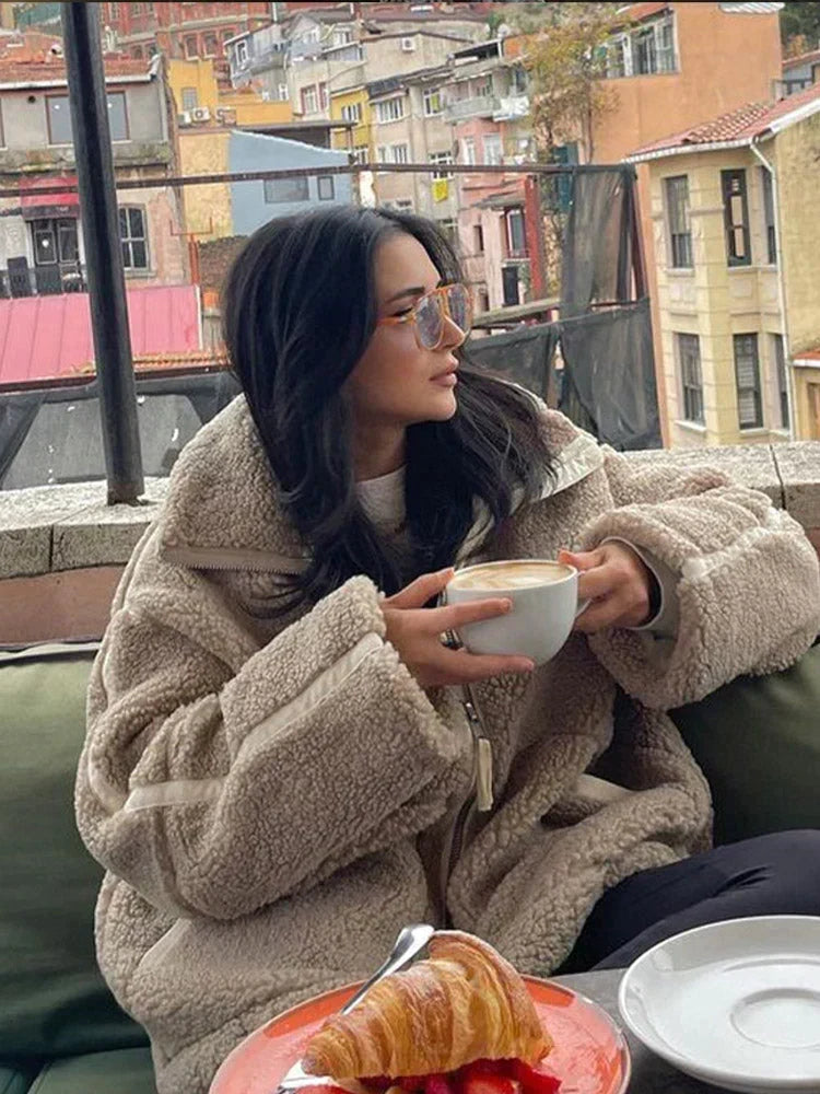 GRAZIA™ | Giacca Teddy Oversize con Collo Alto