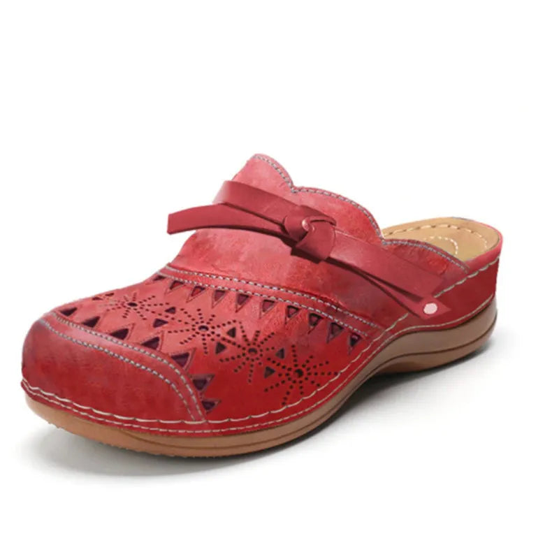 Lola - Comfortable Clogs for Everyday Wear