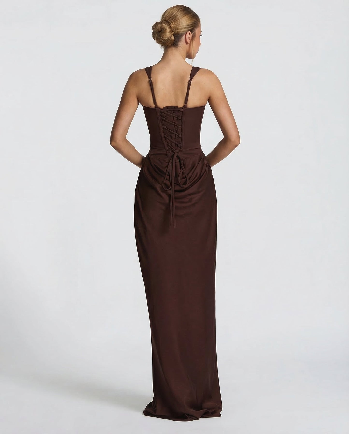ARI MAXI™ | ABITO SCOLPITO MAXI