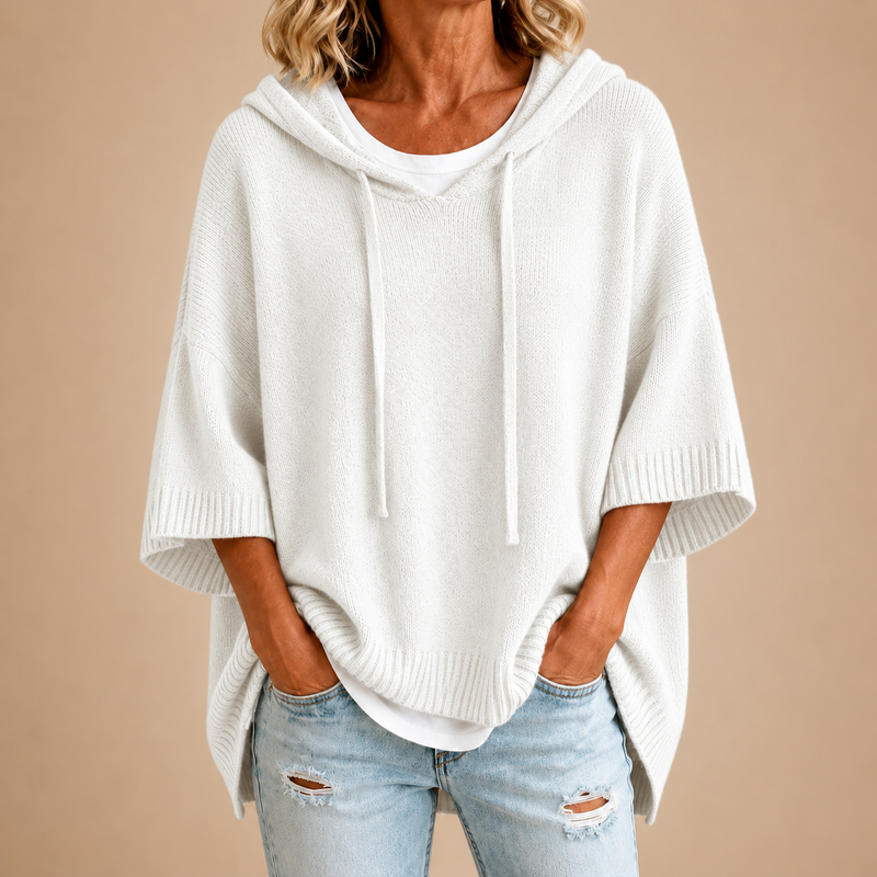 LUISA | Poncho in Maglia con Cappuccio Bianco